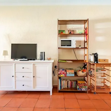Aqua Magna Apartment