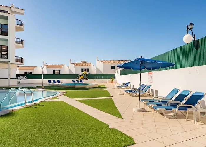 Aqua Magna Αλμπουφέιρα